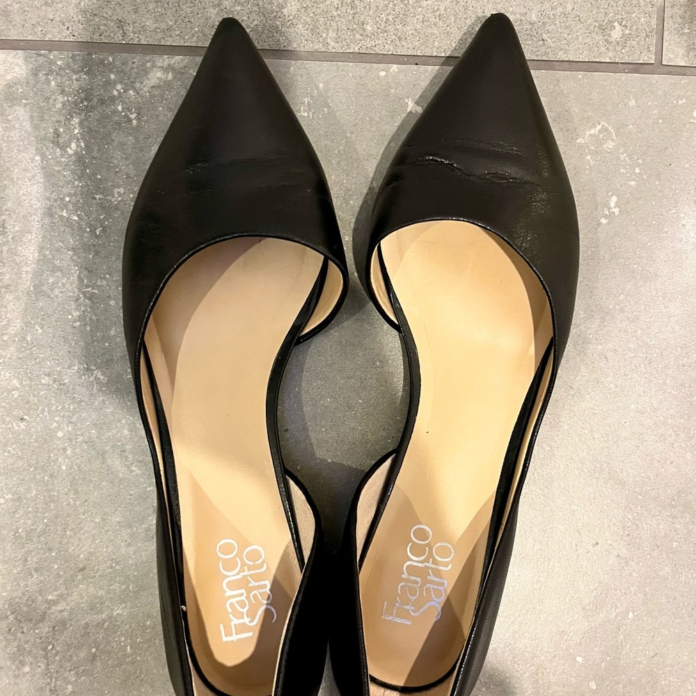 Franco Sarto Black Pointed-Toe D’Orsay Flats Like New